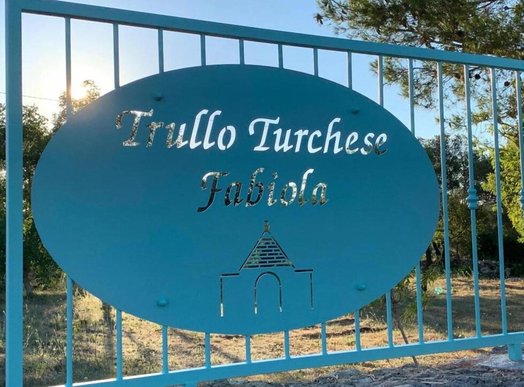 Вилла Trullo Turchese Fabiola Челье-Мессапика Экстерьер фото